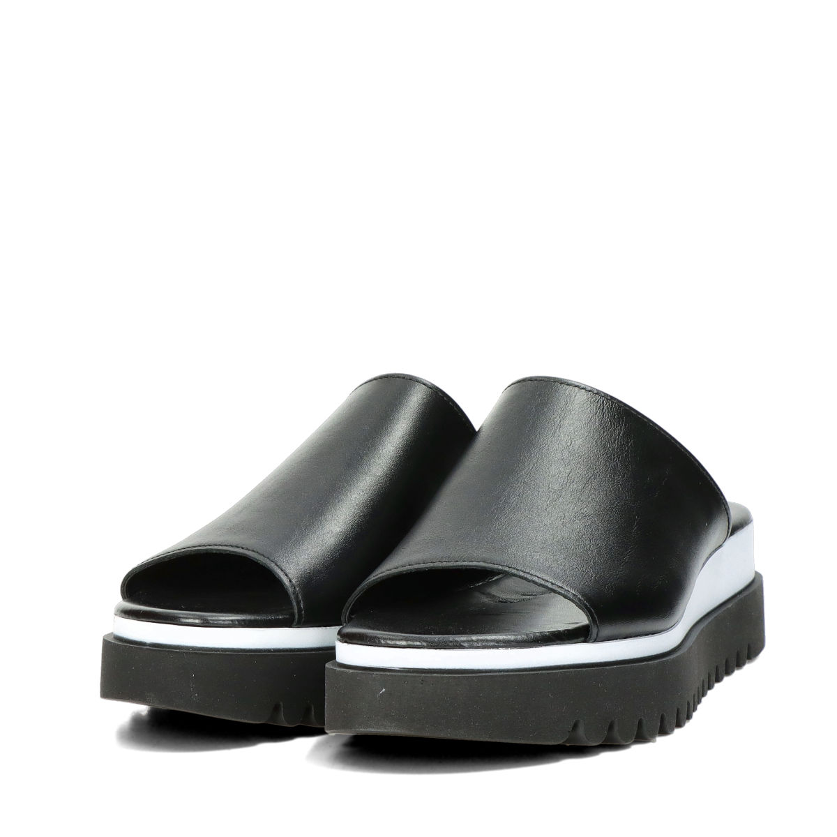 afkom efterligne hjemmelevering Gabor women's leather slippers - black | Robel.shoes