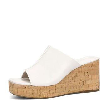 Tamaris women&#039;s leather slippers - white