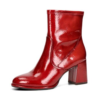 Tamaris women&#039;s lacquered ankle boots - red