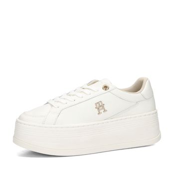 Tommy Hilfiger women's stylish sneaker on a thick sole - white
